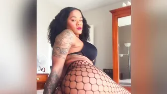 Carol Dias aka realcaroldias  young slut fucks phallus cunt