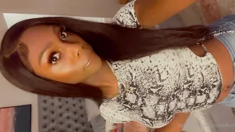 Kourtney Dash aka kourtneydash  young pussy teased on webcam