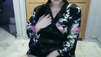 Asian Alison close-up with sex orgism