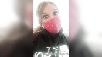 chicksicilian juicy babe creases her tits