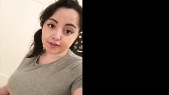 chubbychiquita Naked beauty in the kitchen