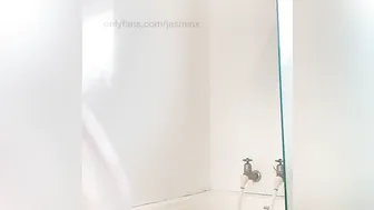 JasminX onlyfans and her bed fun