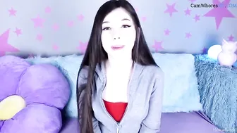 lilcanadiangirl Tattooed babe dick herself wild