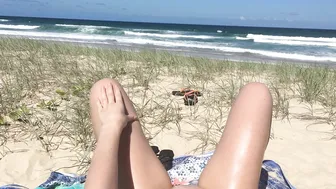 elle knox Luxurious mare caresses hairy cunt