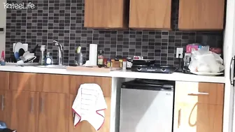 ka8eeowen  aka kateelife Crazy Nurse Posing On Camera