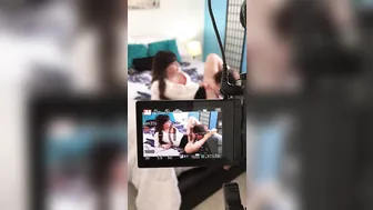 kikAlison Rey Beauty fucks herself in front of the webcam