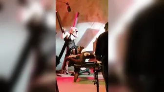 honey gold Painted chick sucks dildo