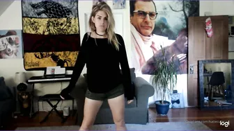 Katie (@katiecutie) onlyfans Mature doll doll fucks pussy