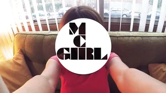 Holly Peers onlyfans Hot babe striptease dances