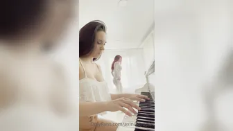 Axinia Shvyreva  onlyfans Solid mom caresses not only sisi