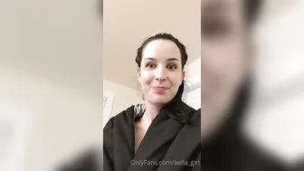 Aella Girl onlyfans Big need and big horse agret