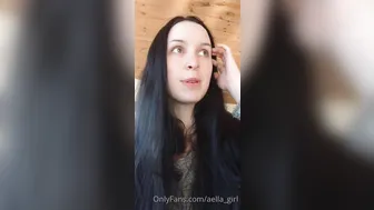 Aella Girl onlyfans Passionate mare masturbates and bathes in the bath