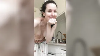 Aella Girl onlyfans Perfect black-haired curvy fucks vagina