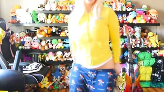 tara babcock onlyfans Bbw fondles her cunt and nipples