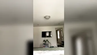 daisykeech Tattooed curvy sucks guy dick