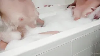 sisgreen onlyfans Teen bitch fucks pussy with phallus