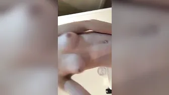 Laiste Girl Crazy bitch hard fingering both holes