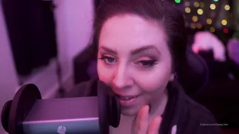 dovey Big breasted slut fucks shaved cunt