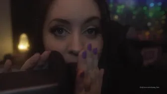 dovey Unsurpassed slut shows beautiful holes