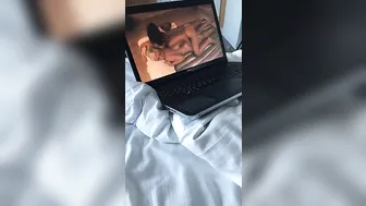 Myultimateischarging Black haired babe puts big tits