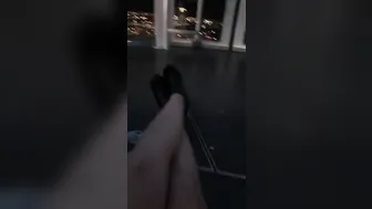 Myultimateischarging Sexy lady fucks both holes