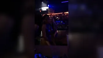 LunaStar Gorgeous slut seduces with big shapes