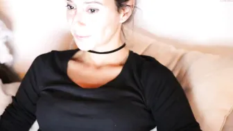 miiiawallace fucks his holes in front of the webcam