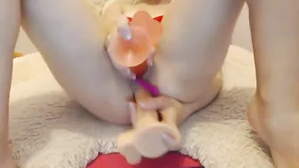 miss_strawberry Beauty undressed to show off her tattoos