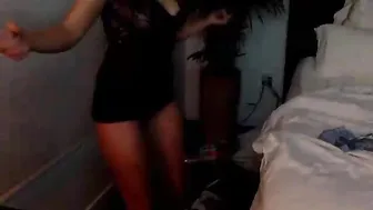 hangingout143 myfreecams
