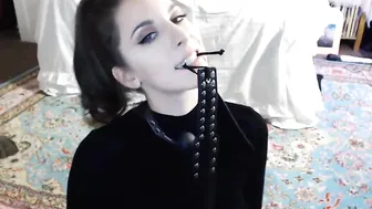 audrey Attractive pussy spectacularly fucks ass