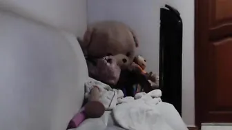 preziosabella Cute babe does not show her face