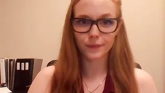 daphnemadison Blissful female fucks pussy with vibrator