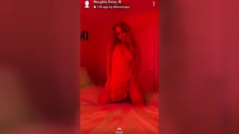 Dazed Daisie Beautiful passion gently masturbates pussy