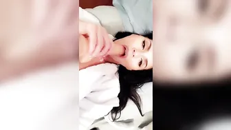 Bordeaux Chic hot striptease