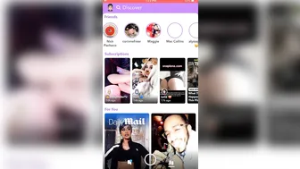 Dazed Daisie Spectacled babe masturbates cunt