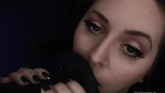 dovey Red-haired trash pretty jerks off pussy