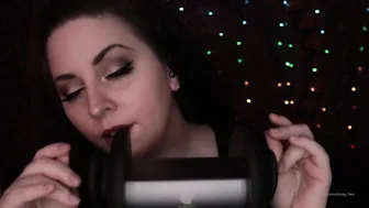 dovey Red-haired mother passionately masturbates vagina