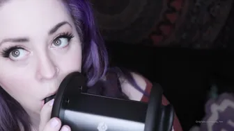 dovey Crazy chicks jerking off in a pose