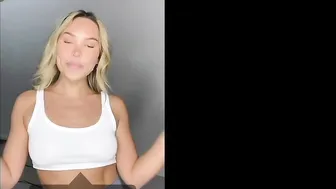 dressuperis Hot babe fucks herself