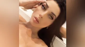 luizamarcato Redhead babe with big tits masturbating cunt