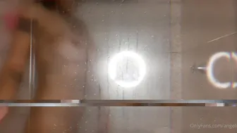 angelicamorango Pretty girl fingering pussy in private