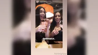 ashleighjay Sexy female agreed to group sex at home