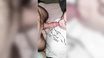 DopeyLilBean onlyfans Expressive lady masturbates pussy