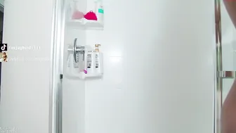 emilyjoneschat Brilliant bitch jerks both holes