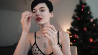 tamagochi_gf Crazy woman fucks pussy with phallus