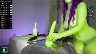 pepperxminthe Busty shlendra fucks the lips sex