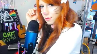 squishergirl babe dancing striptease