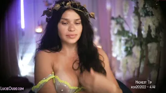 lucieoude_ Busty passion sucks dick