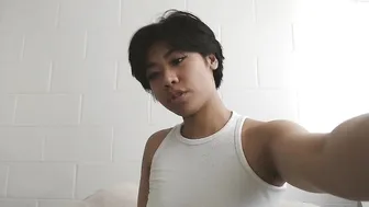 fruitythot Fucking bitch in stockings seduces with beautiful legs