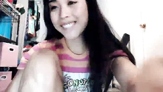 aedonflux Tasty Curvy Fucks Herself With Dildos